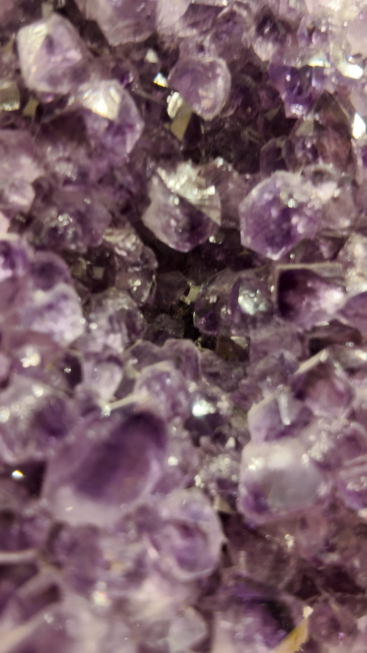 Natural Amethyst Geode Healing Stone – Small